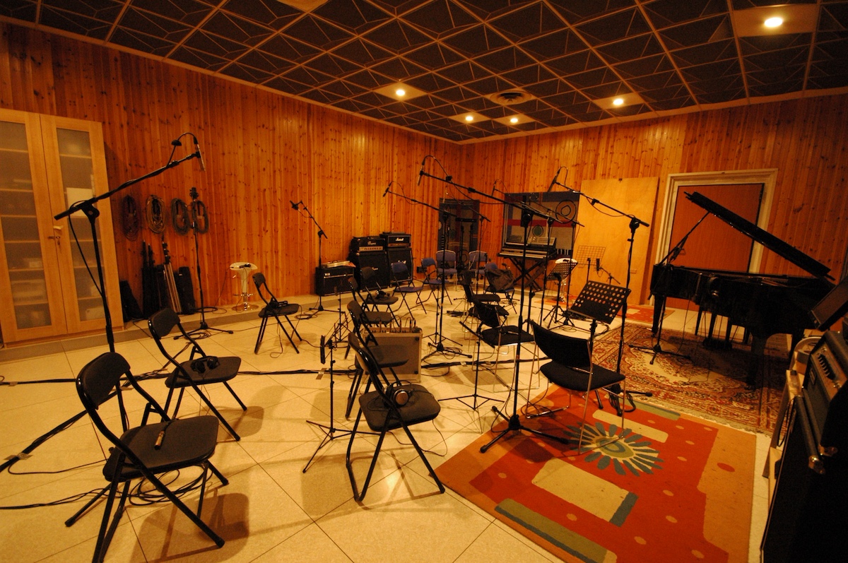 StudioLiveMusic.com Hero Image